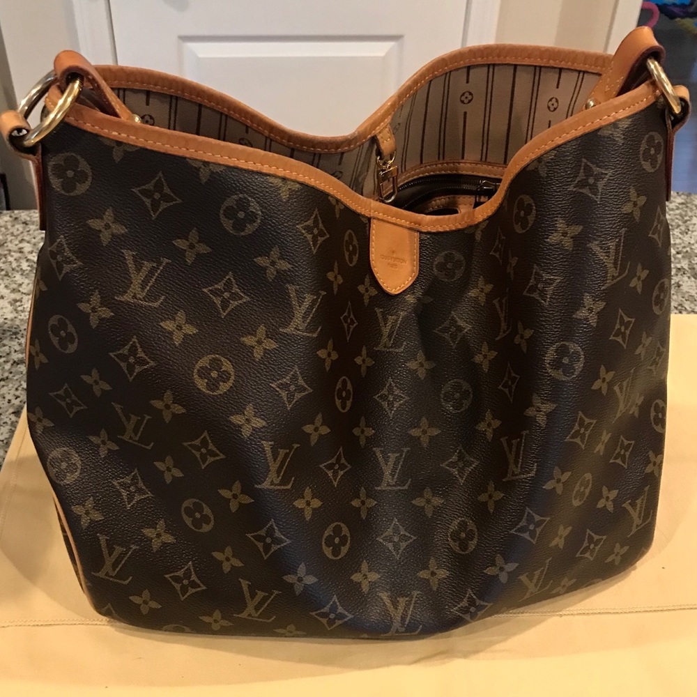 AUTHENTIC Louis Vuitton Delightful PM